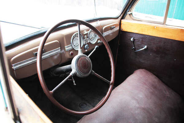 "Москвич 400-422" / "Moskwitch 400-422". 1954 г.